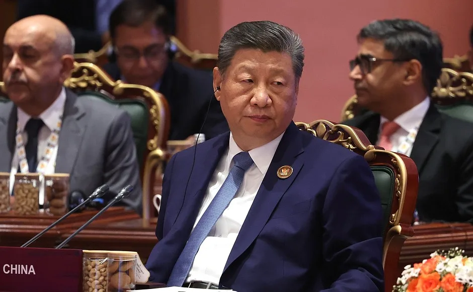 Prezident Si Ťin-pching na 18. summitu BRICS, Nové Dillí, září 2026