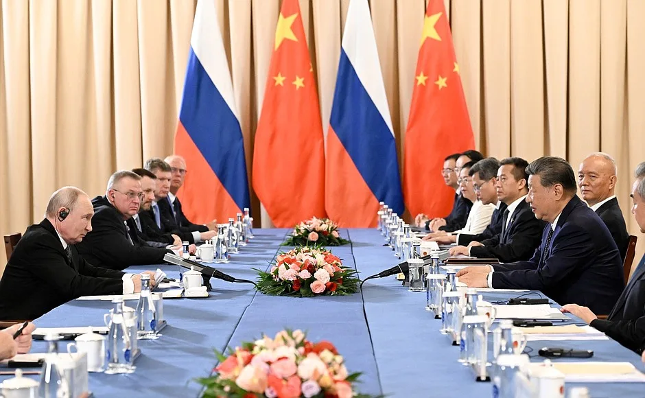 Putin a Si Ťin-pching, Biškek, 31. 8. 2026