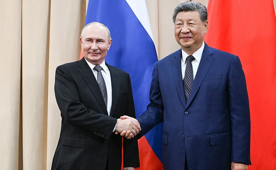 Prezident Vladimir Putin a prezident Si Ťin-pching, Biškek, 31. srpna 2026